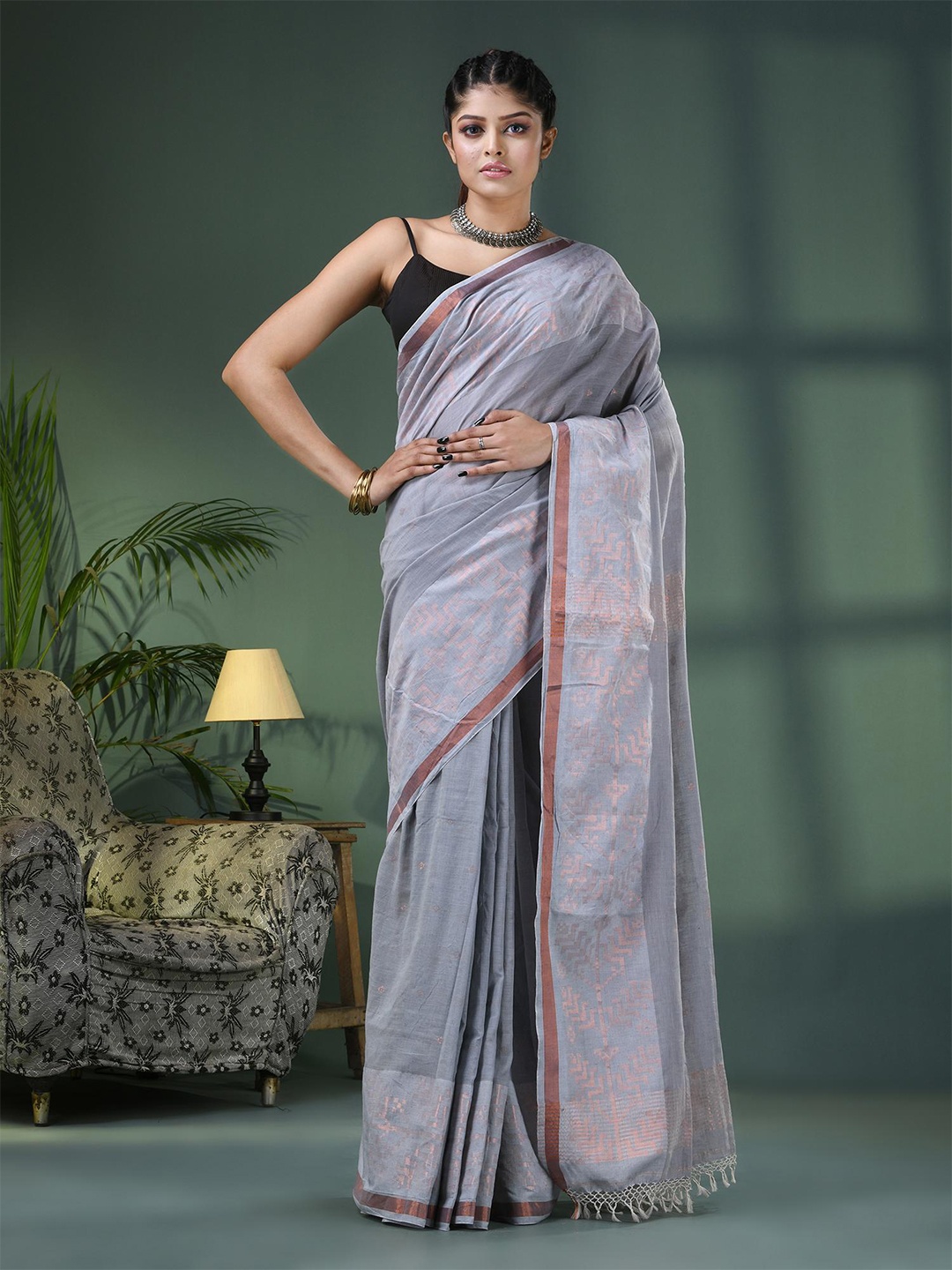 

Angoshobha Ethnic Motifs Printed Pure Cotton Saree, Silver