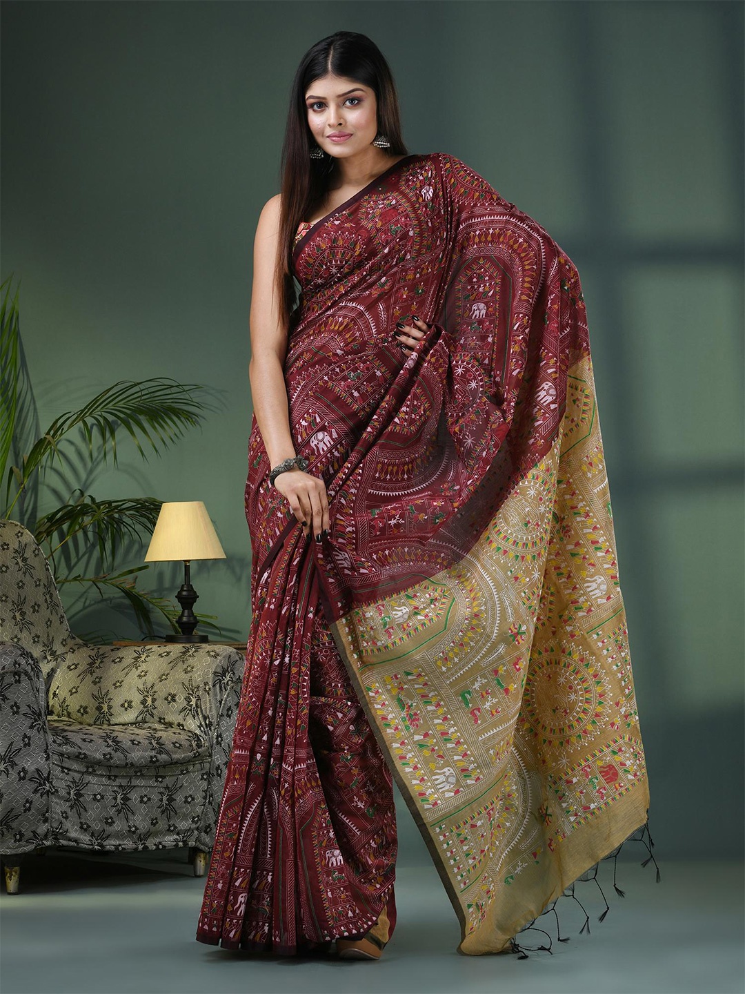

Angoshobha Warli Printed Saree, Beige