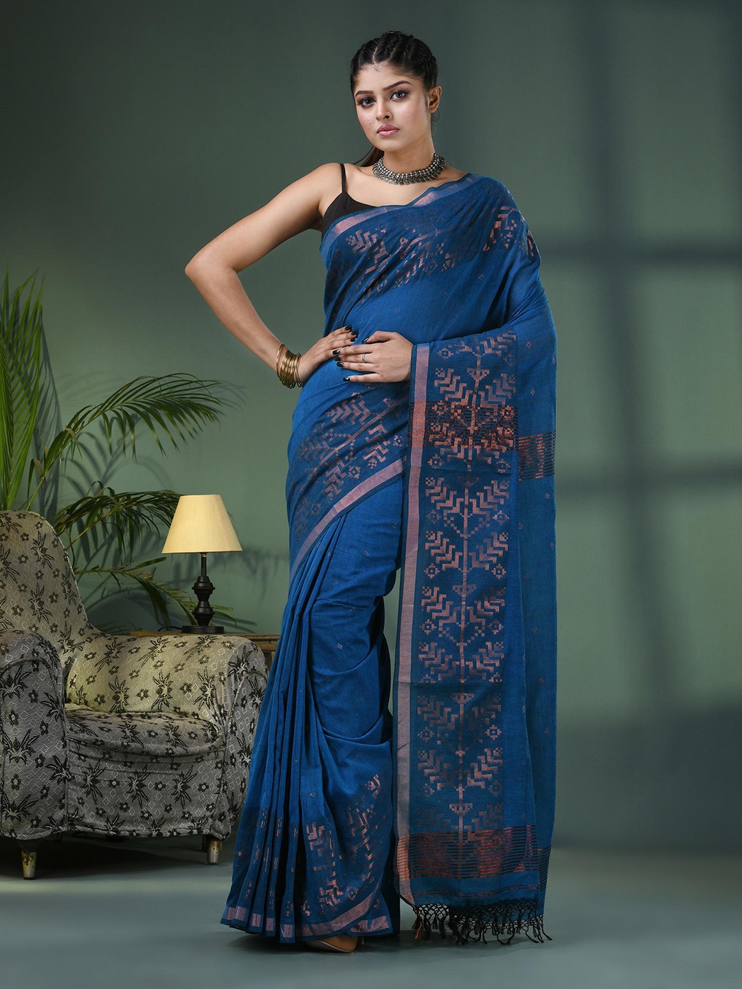 

Angoshobha Abstract Woven Design Zari Pure Cotton Saree, Teal