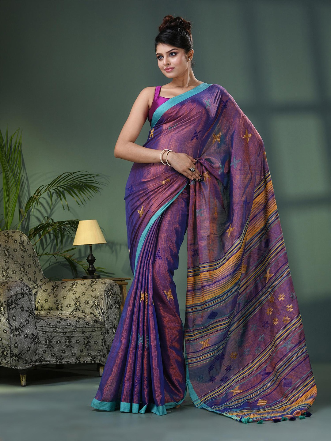 

Angoshobha Striped Woven Design Pure Cotton Saree, Blue