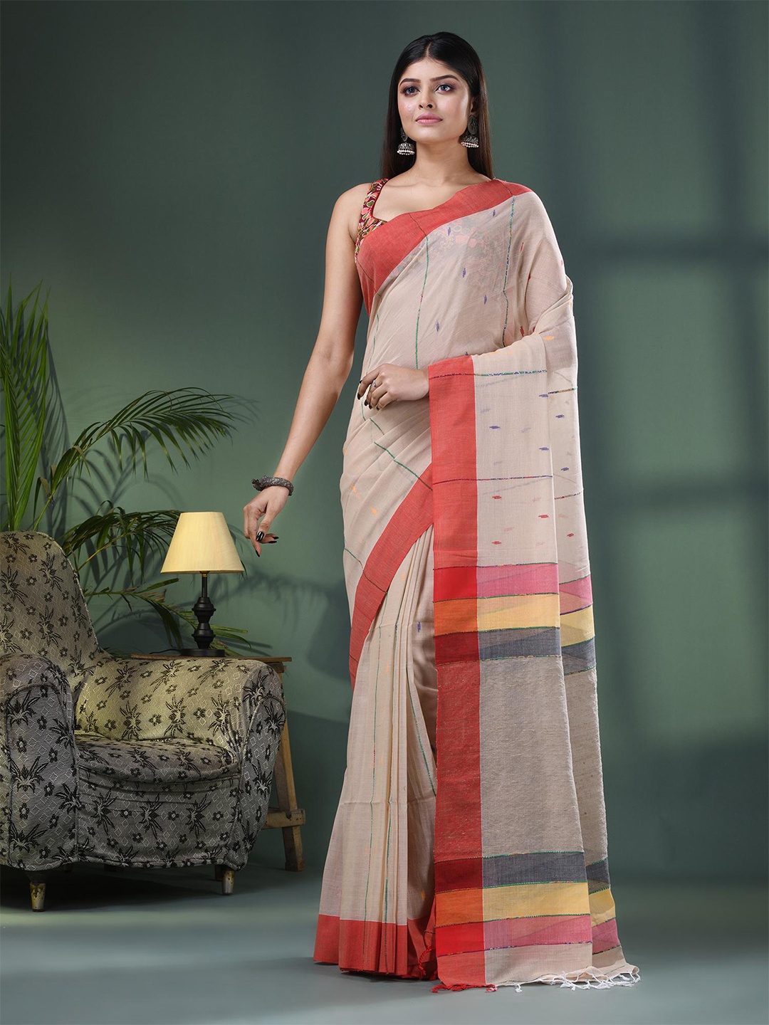 

Angoshobha Striped Woven Design Pure Cotton Saree, Red