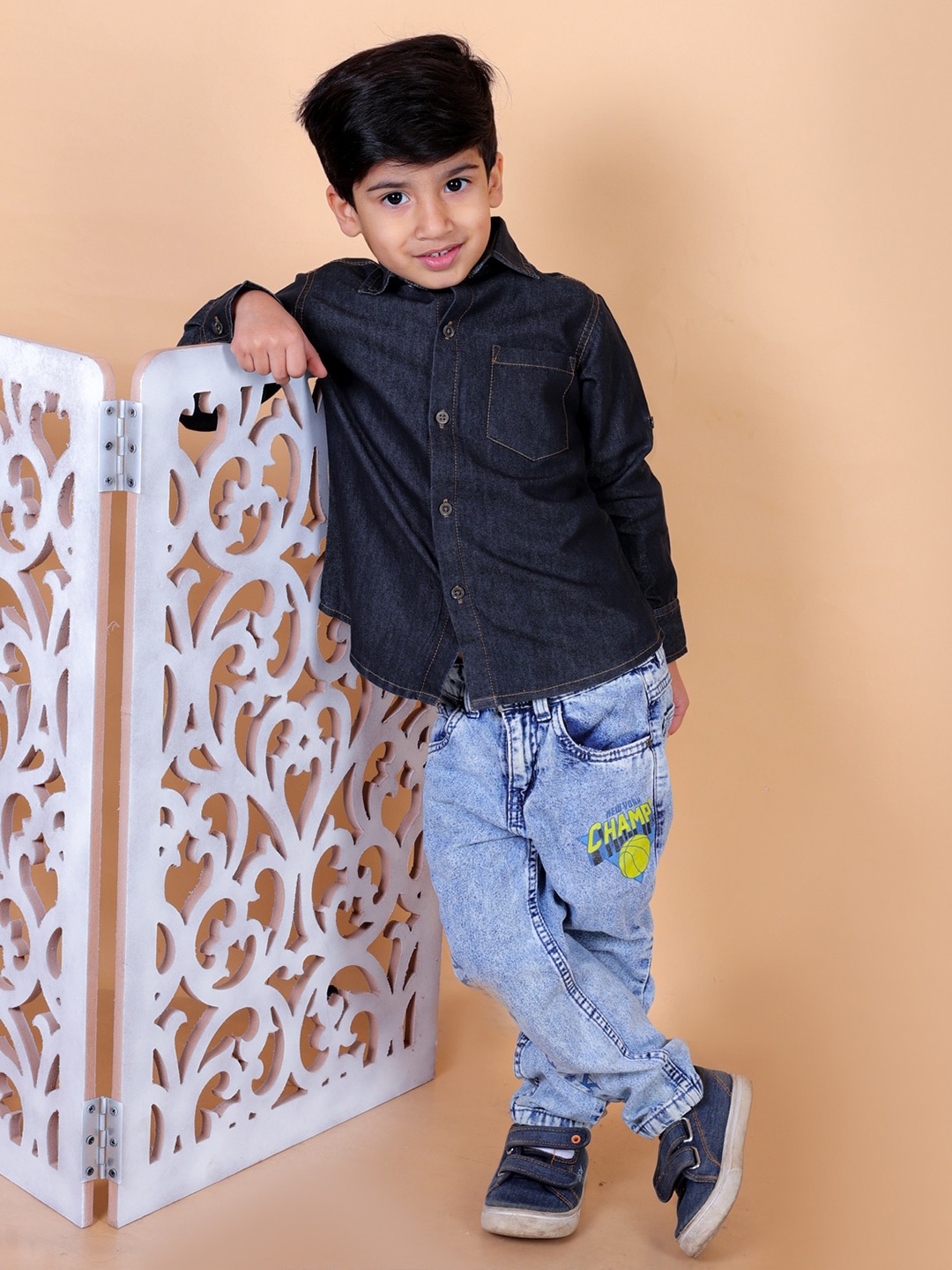 

Superminis Boys spread collar Long Sleeves Standard Casual Cotton Shirt, Grey