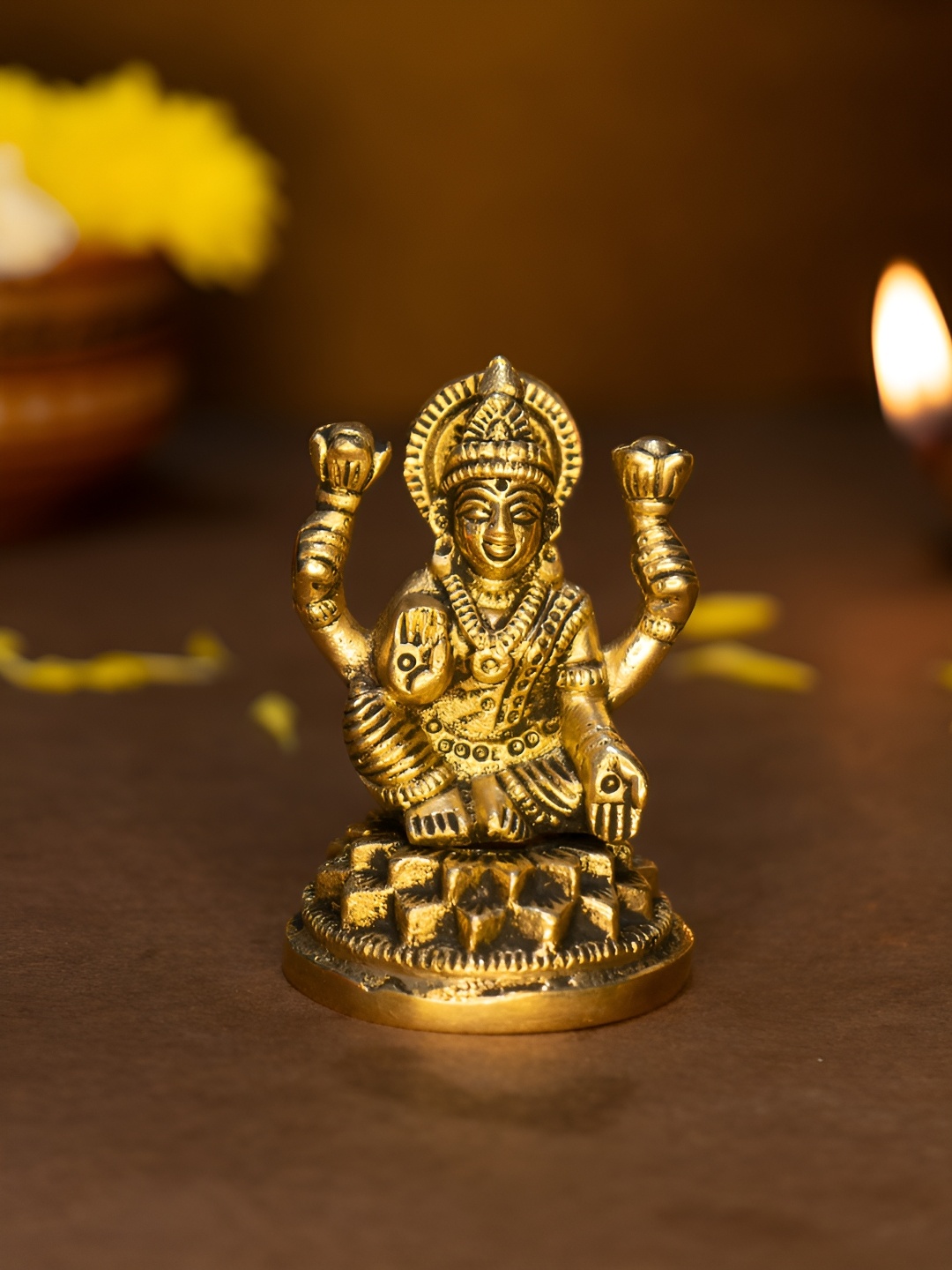 

Ekhasa Gold-Toned Pure Brass Laxmi Maa Idol Showpiece