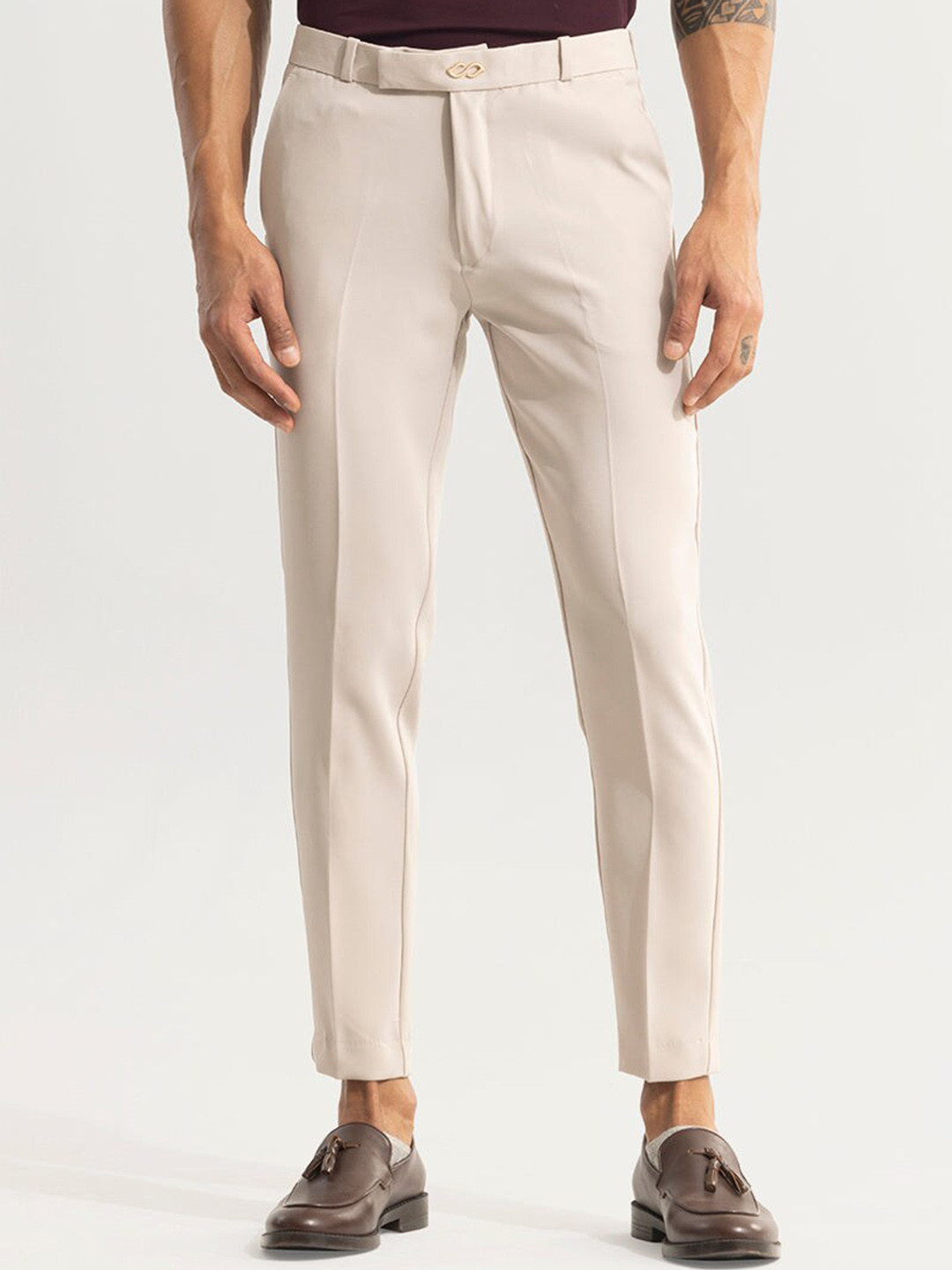 

Snitch Men Mid-Rise Smart Slim Fit Chinos Trousers, Cream