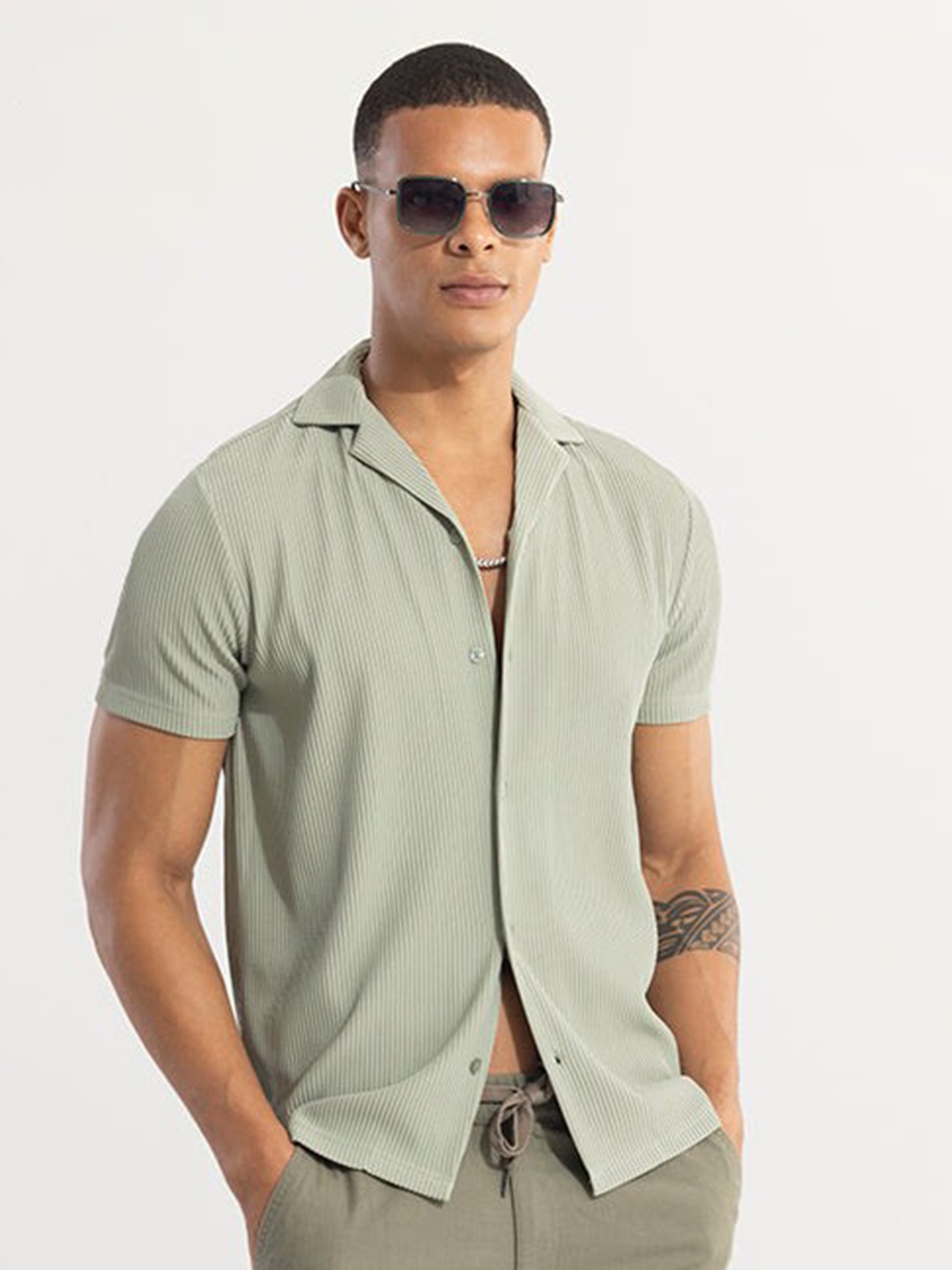 

Snitch Classic Boxy Striped Cuban Collar Casual Shirt, Green