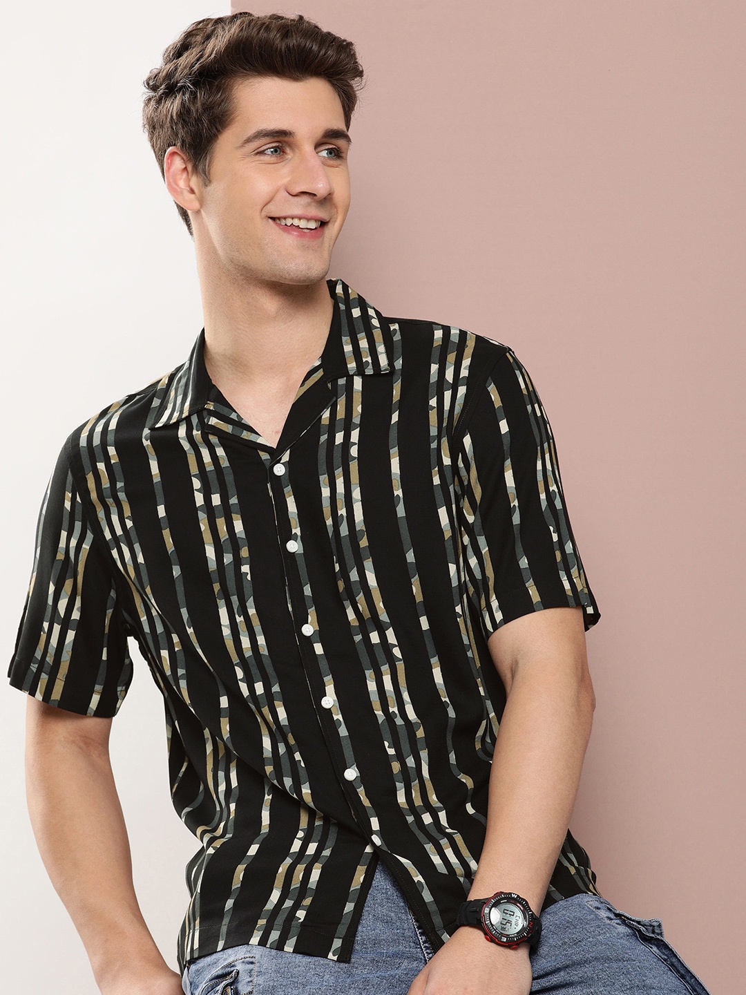 

Harvard Men Striped Casual Shirt, Black