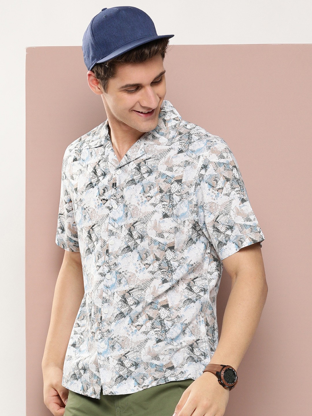 

Harvard Men Abstract Printed Casual Shirt, Beige