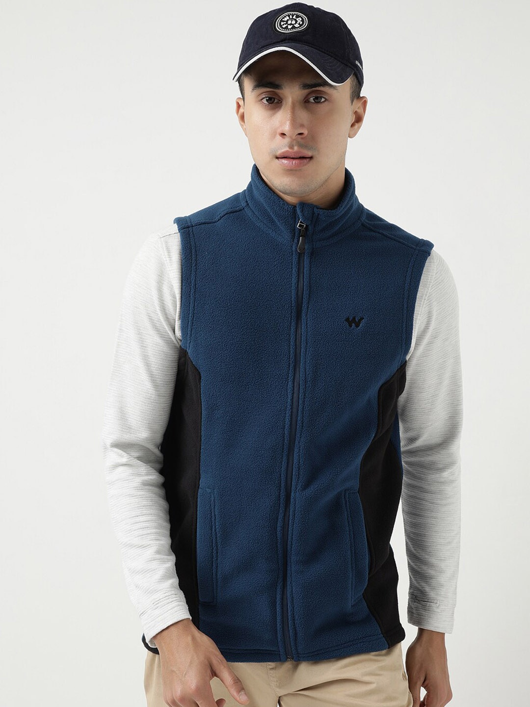 

Wildcraft Men Lightweight Anti Odour Bomber Jacket, Navy blue