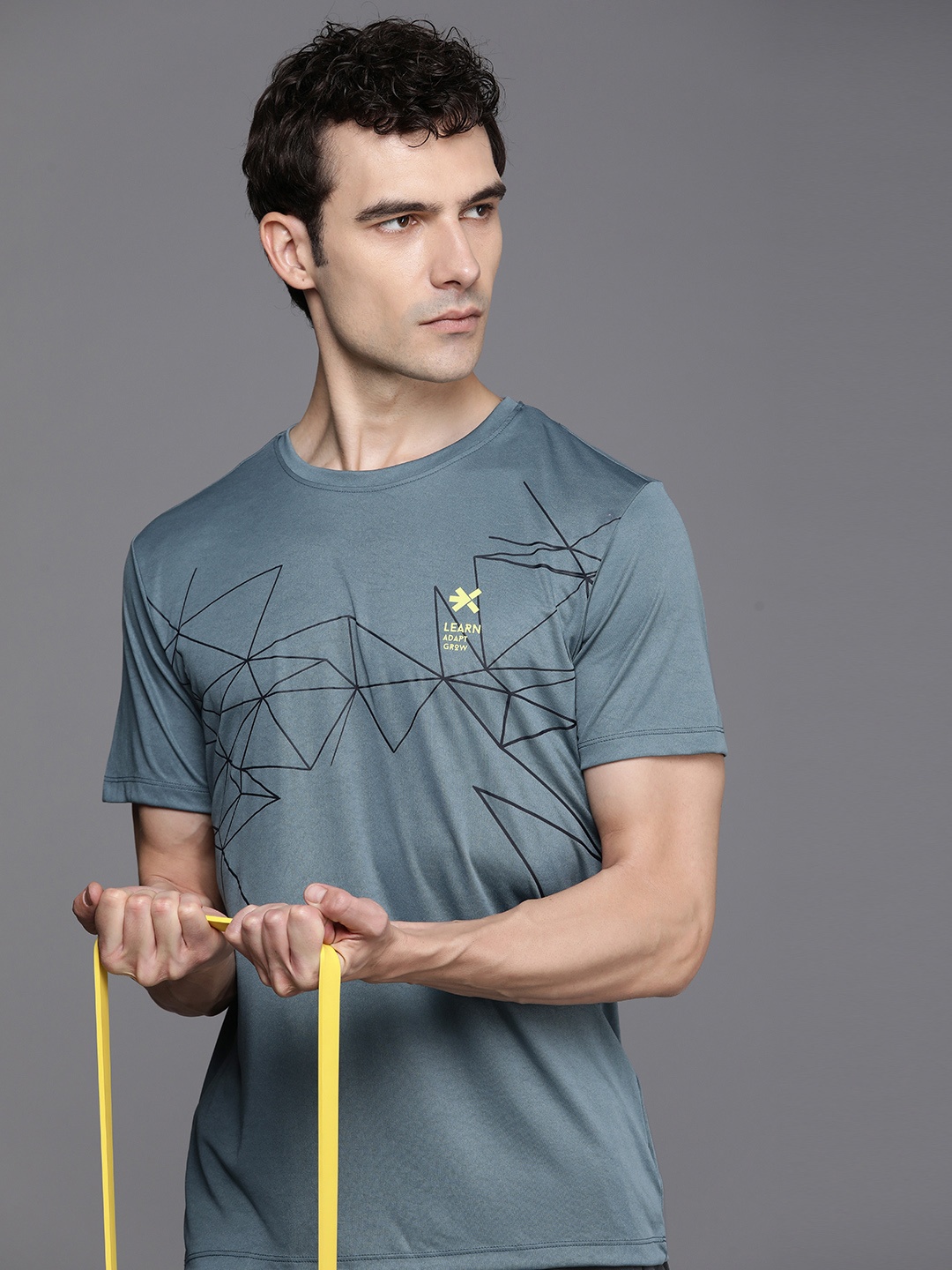 

HRX by Hrithik Roshan Printed Rapid-Dry Training or Gym T-shirt, Grey