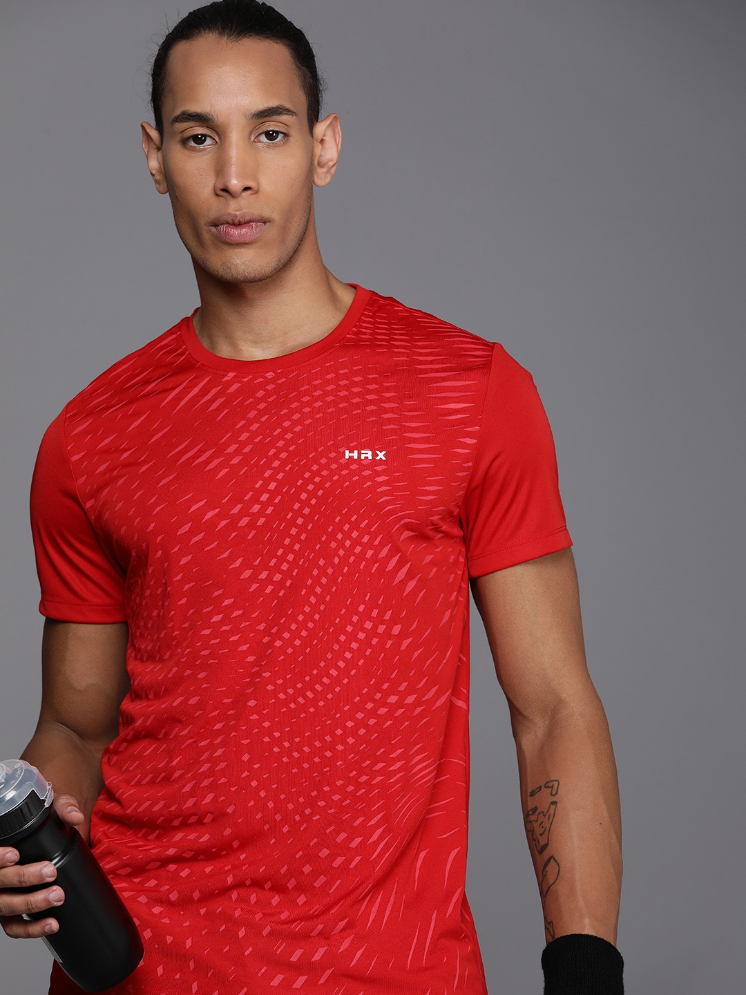 

HRX by Hrithik Roshan Rapid Dry Antimicrobial Finish Printed T-shirt, Red