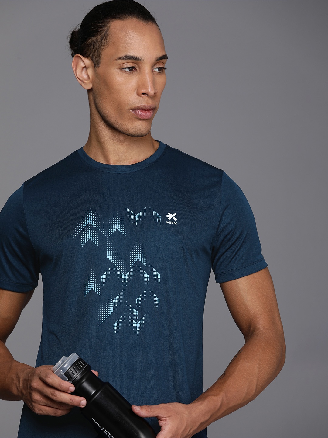 

HRX by Hrithik Roshan Men Printed Training Rapid-Dry T-shirt, Navy blue