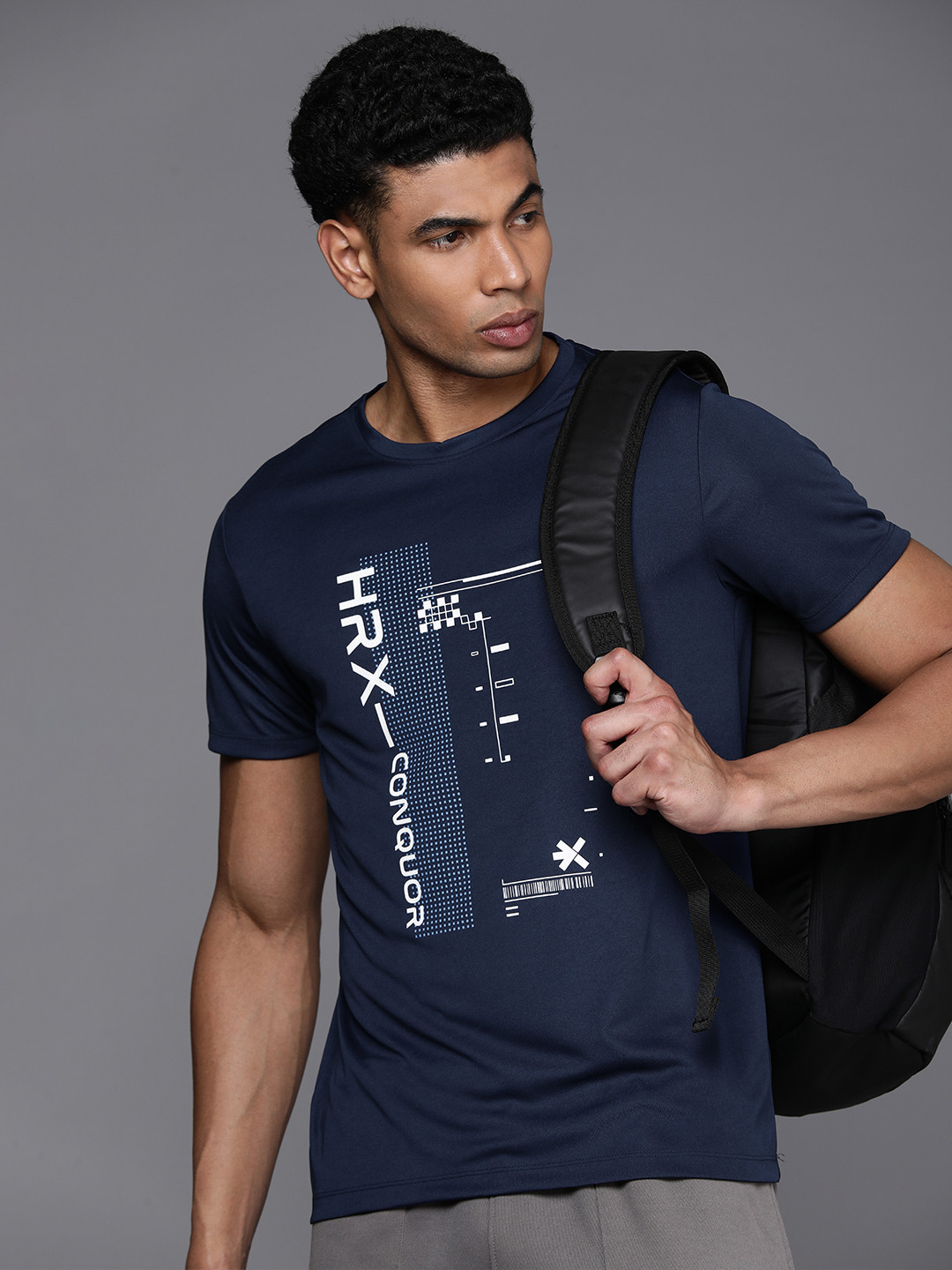 

HRX by Hrithik Roshan Graphic Printed Rapid-Dry Antimicrobial Outdoor T-shirt, Navy blue