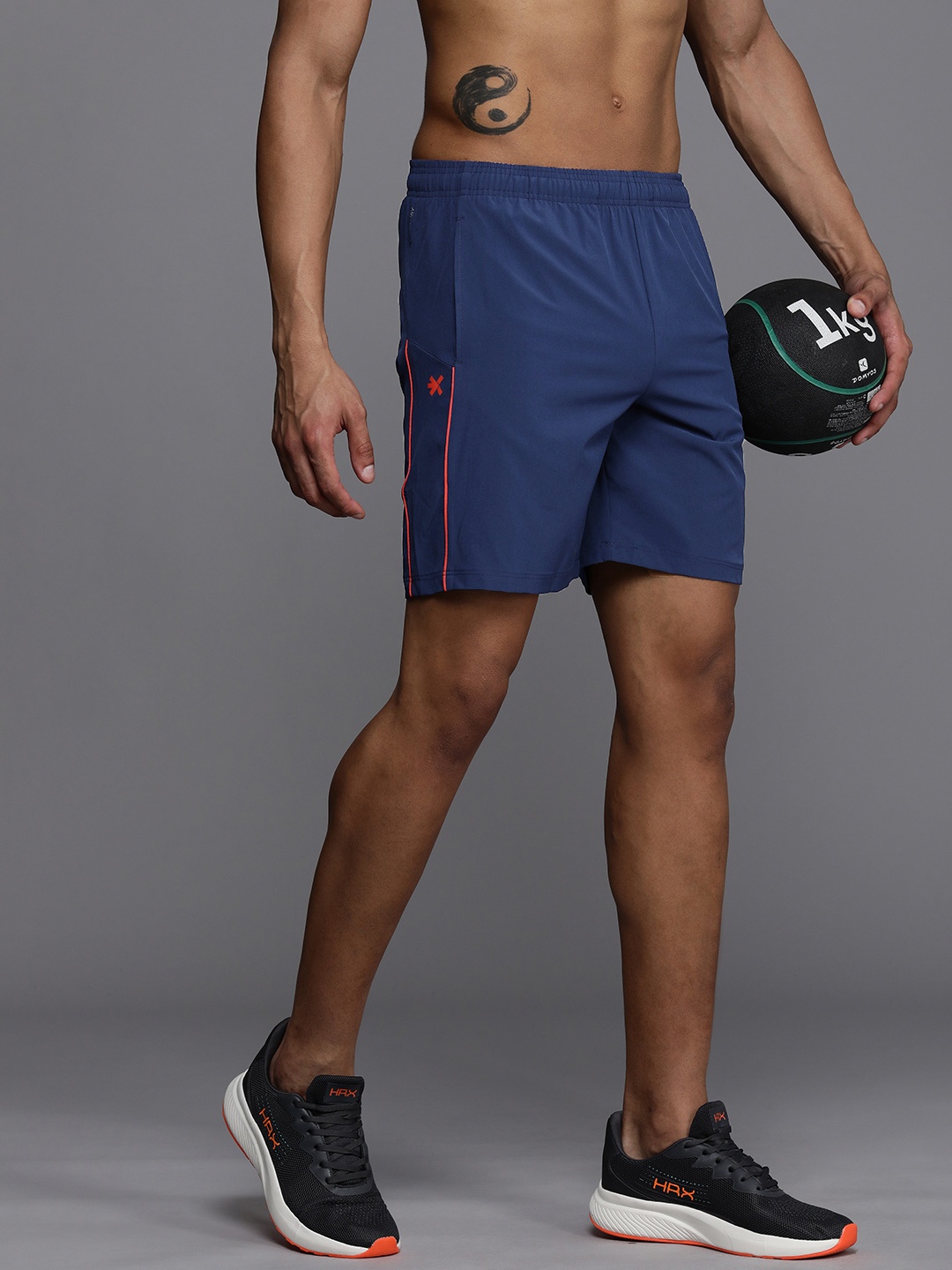 

HRX by Hrithik Roshan Men Rapid Dry Antimicrobial Finish Mid-Rise Training Shorts, Blue