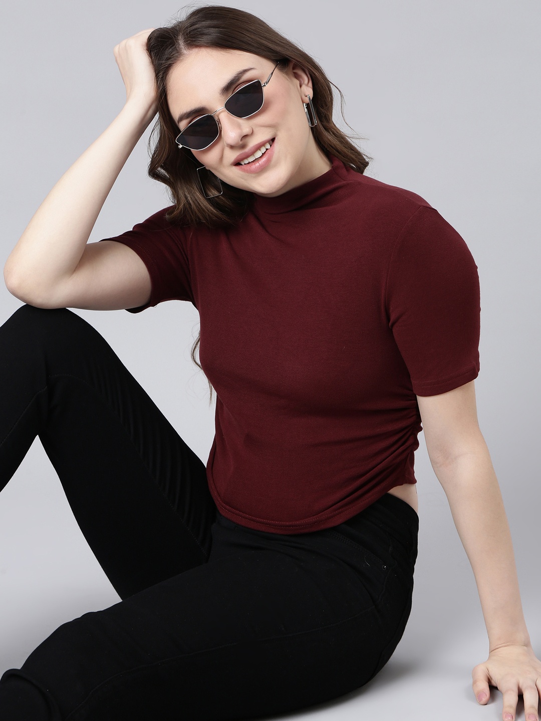 

SHOWOFF High Neck Short Sleeves Fitted Regular Top, Maroon