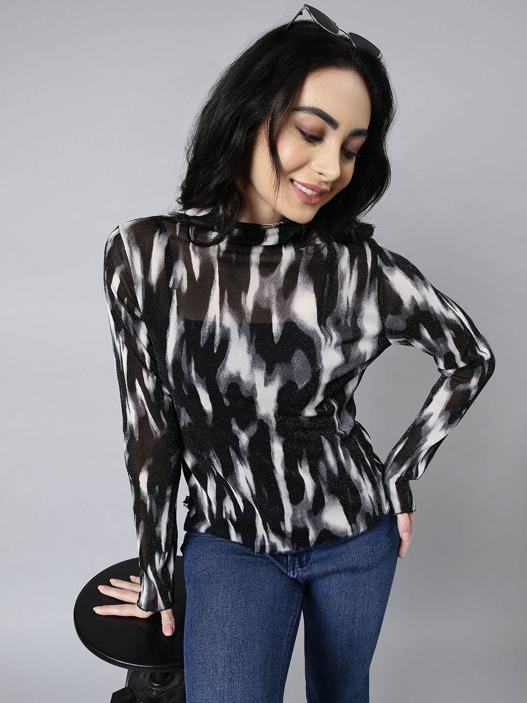 

SHOWOFF Bell Sleeve High Neck Top, Black