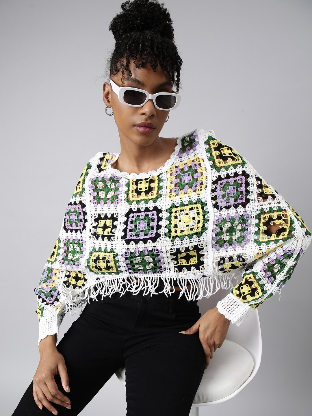 

SHOWOFF Self Design Crop Crochet Top, White