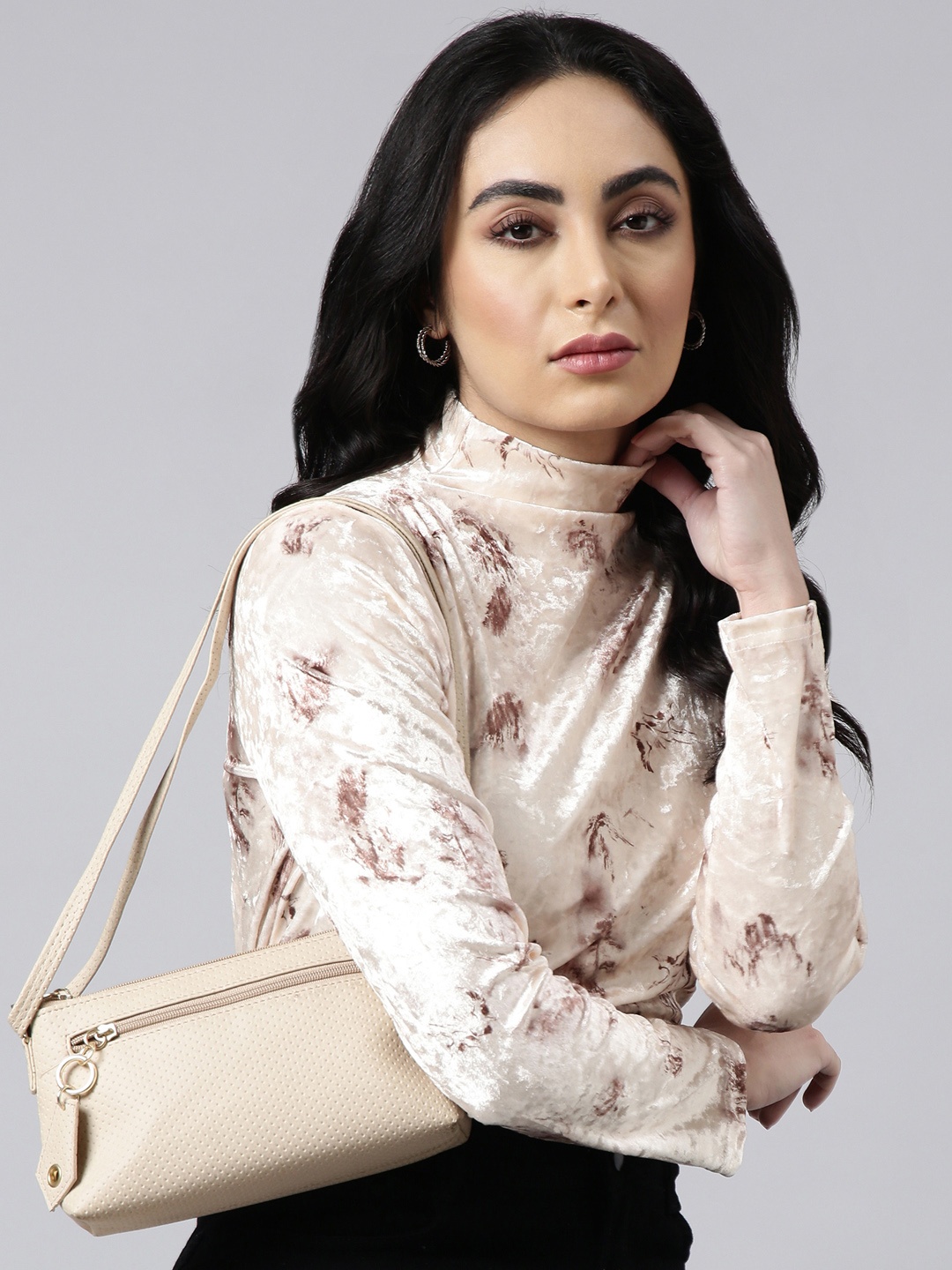 

SHOWOFF Floral Print Long Sleeves High Neck Wrap Top, Cream