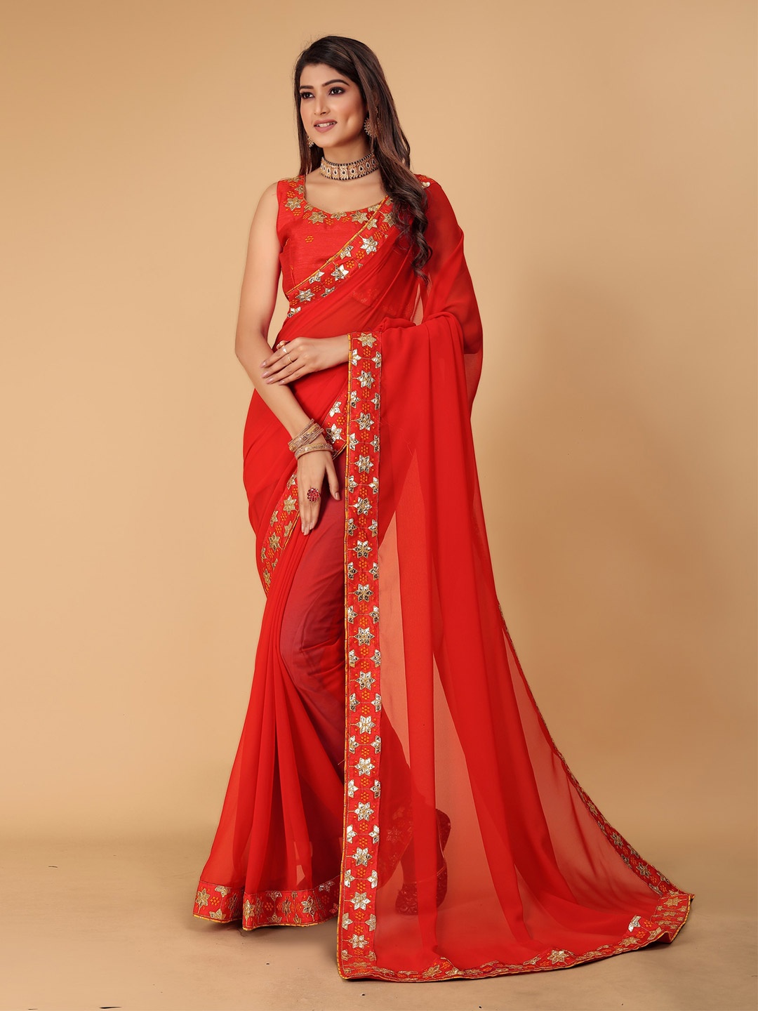 

DRIZOMIZ Embroidered Ikat Saree, Red