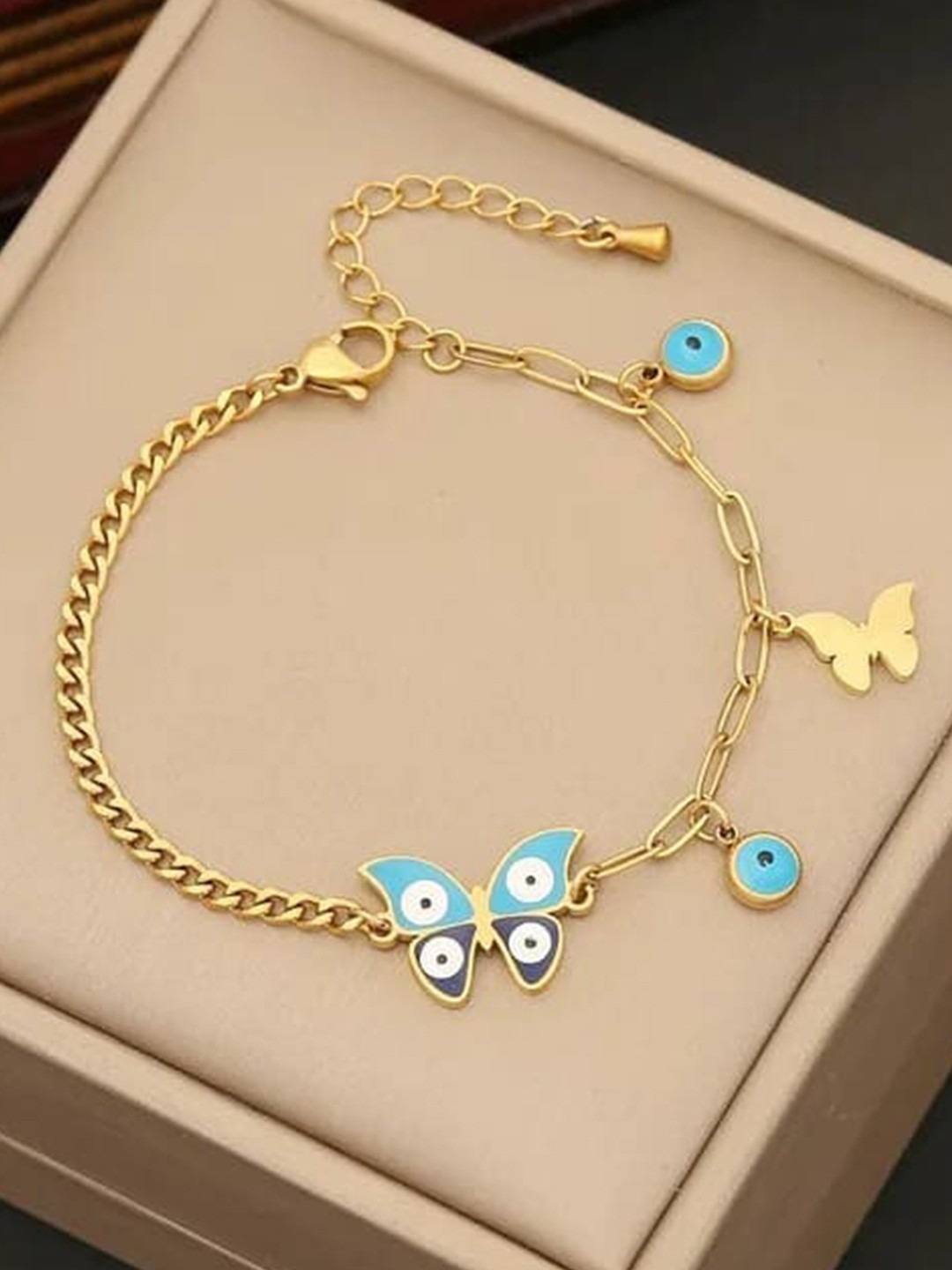 

KRYSTALZ Women Gold-Plated Stainless Steel Charm Bracelet
