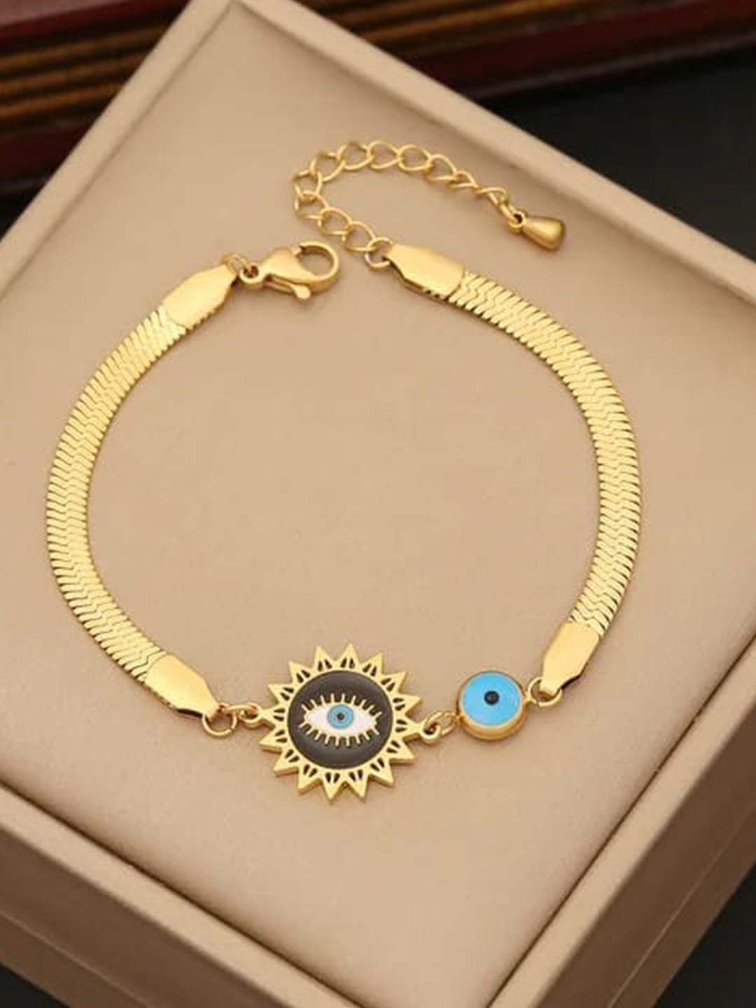 

KRYSTALZ Girls Gold-Plated Stainless Steel Charm Bracelet