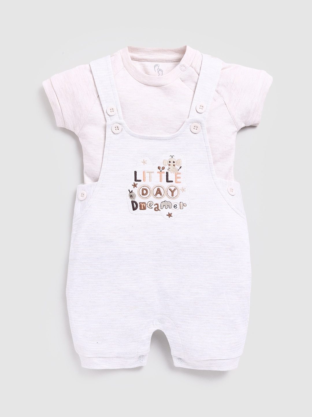

BABY GO Infant Boys Slim Fit Typography Printed Cotton Dungaree With T-Shirt, Beige