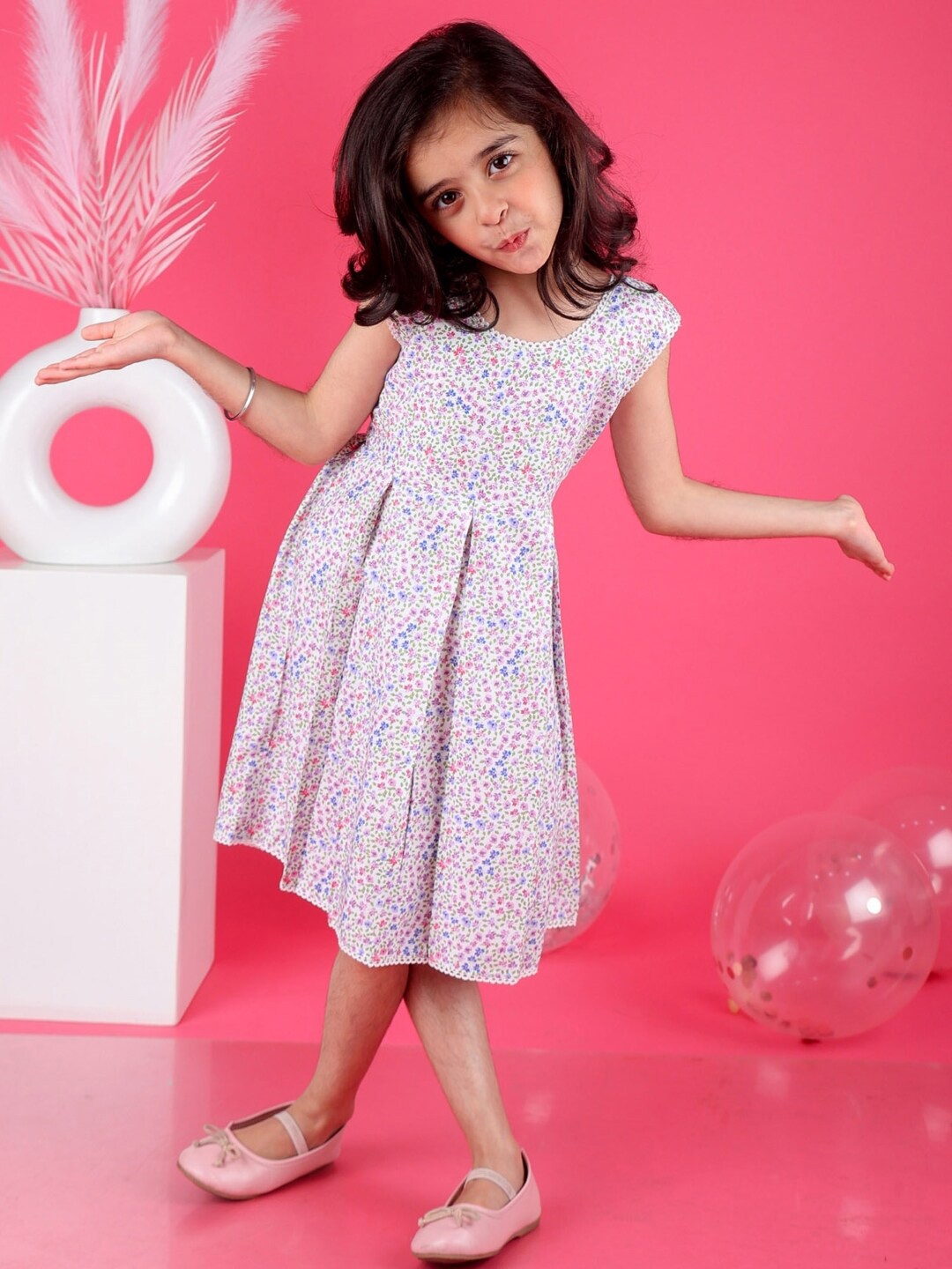 

BAESD Girls Floral Printed Round Neck Cotton A-Line Dress, White