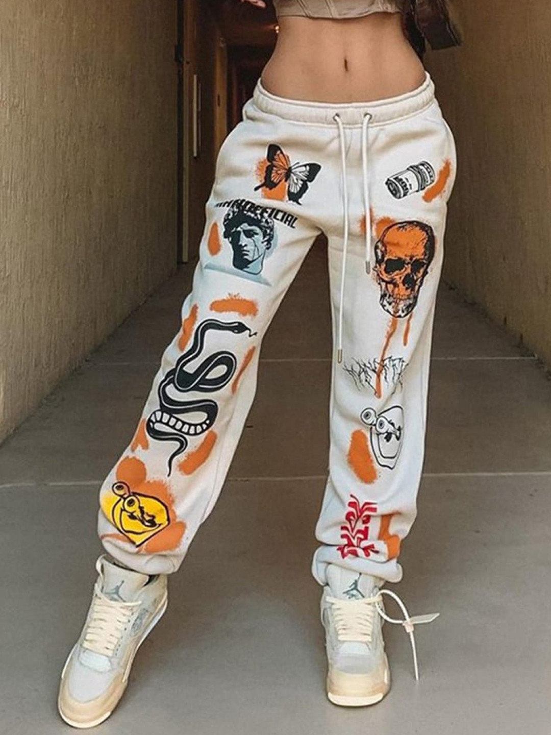 

Stylecast X KPOP Women Conversational Printed Mid-Rise Joggers Trouser, Cream