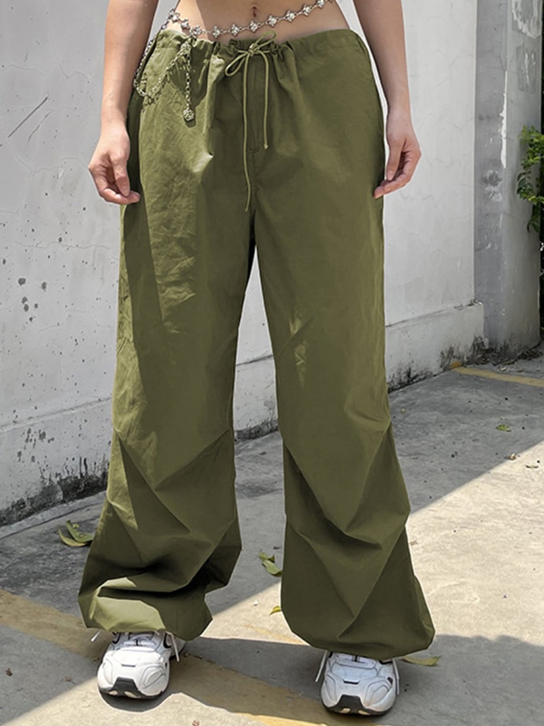 

Stylecast X KPOP Women Mid-Rise Casual Trousers, Green