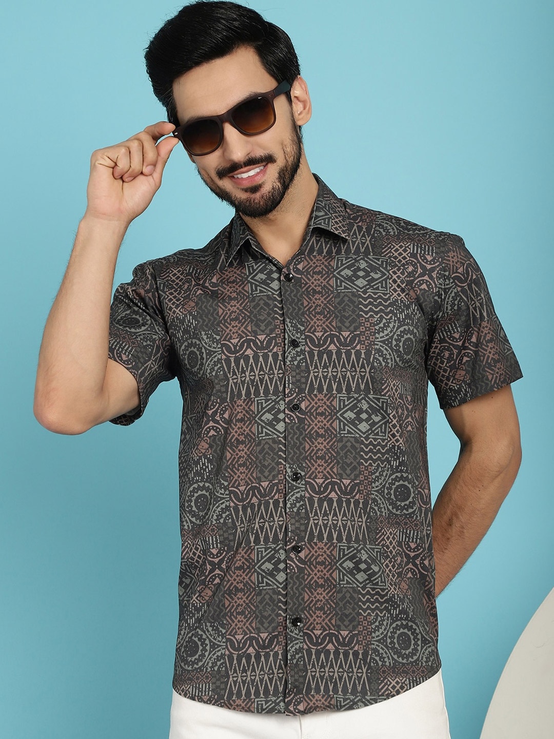

Indian Needle Spread Collar Classic Opaque Printed Cotton Casual Shirt, Grey