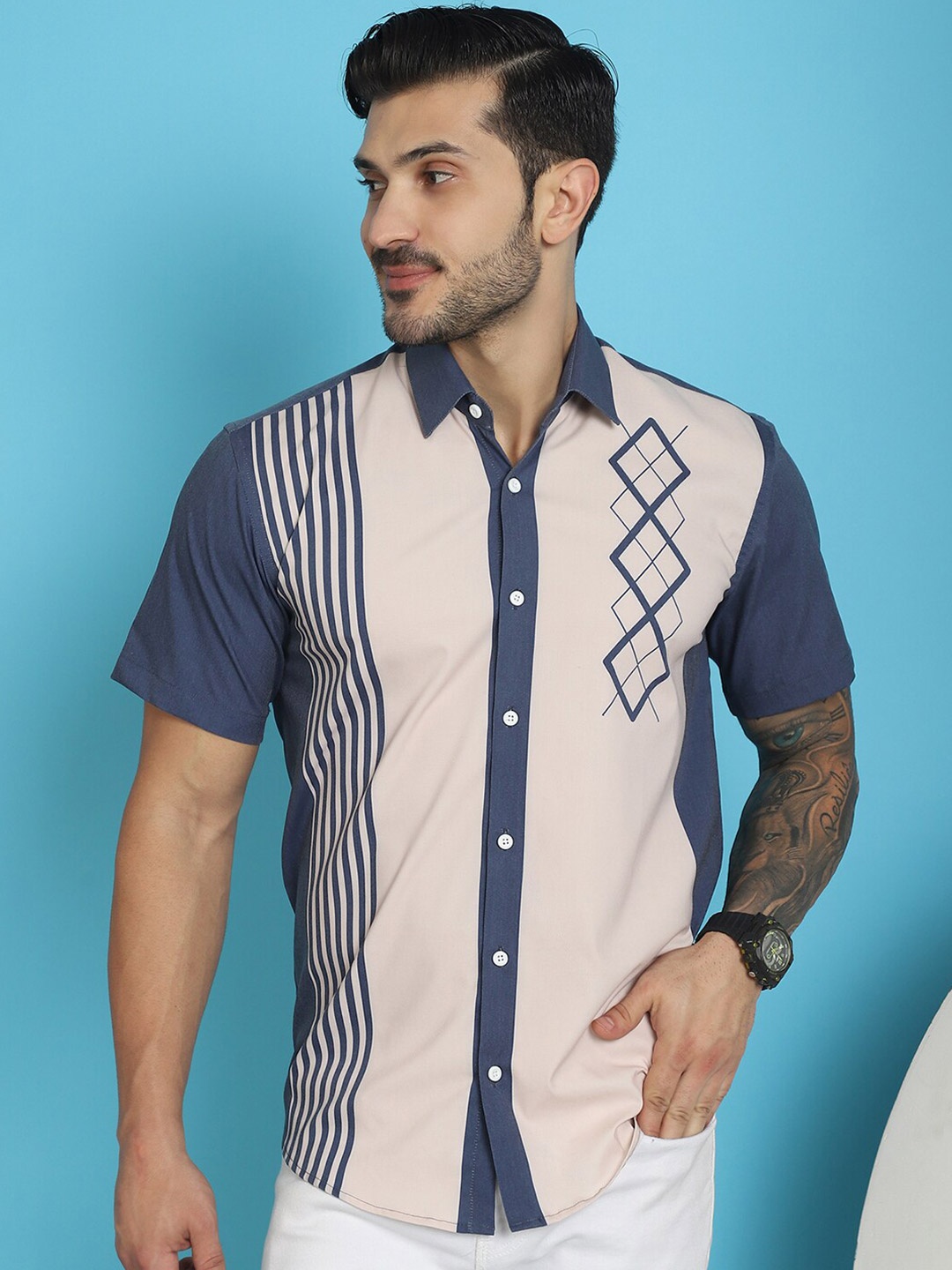 

Indian Needle Classic Geometric Printed Cotton Casual Shirt, Grey