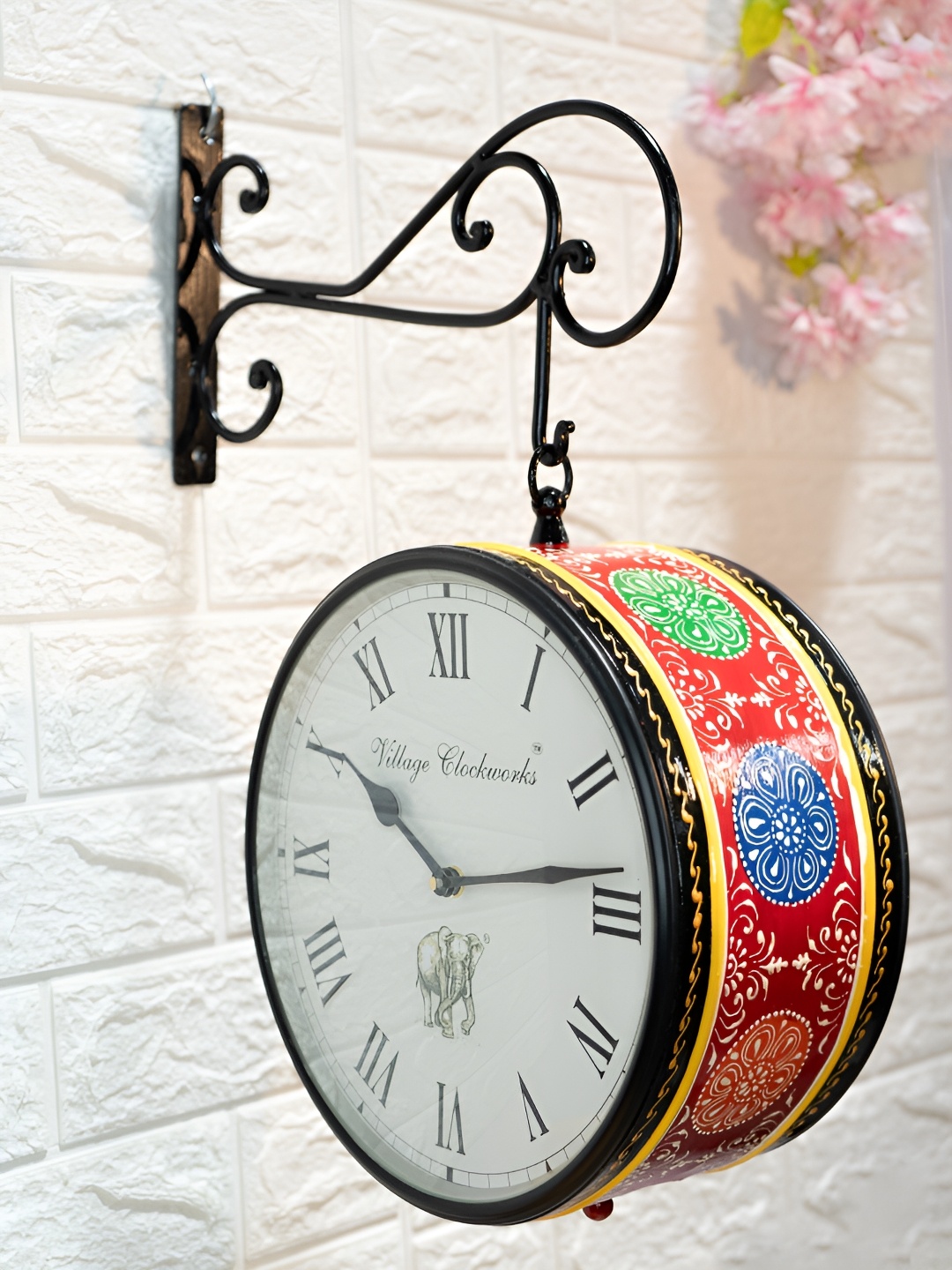 

Ekhasa Red & White Printed Round Shaped Vintage Wall Clock