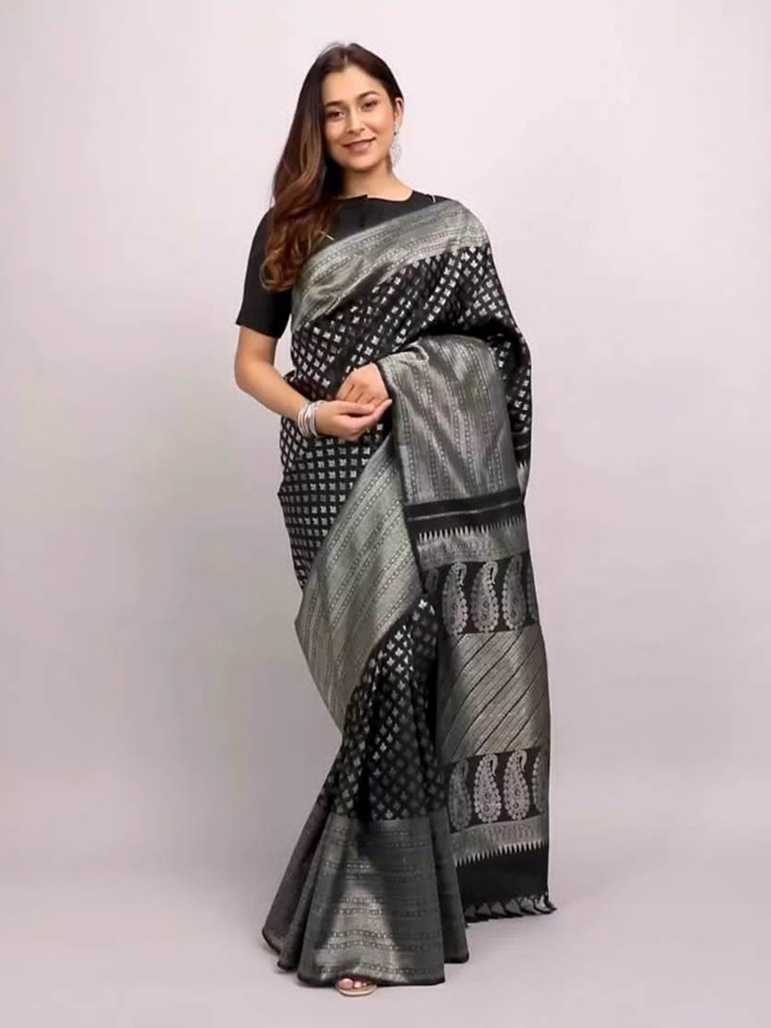 

zinzraa Woven Design Ethnic Motifs Zari Pure Silk Banarasi Saree, Black