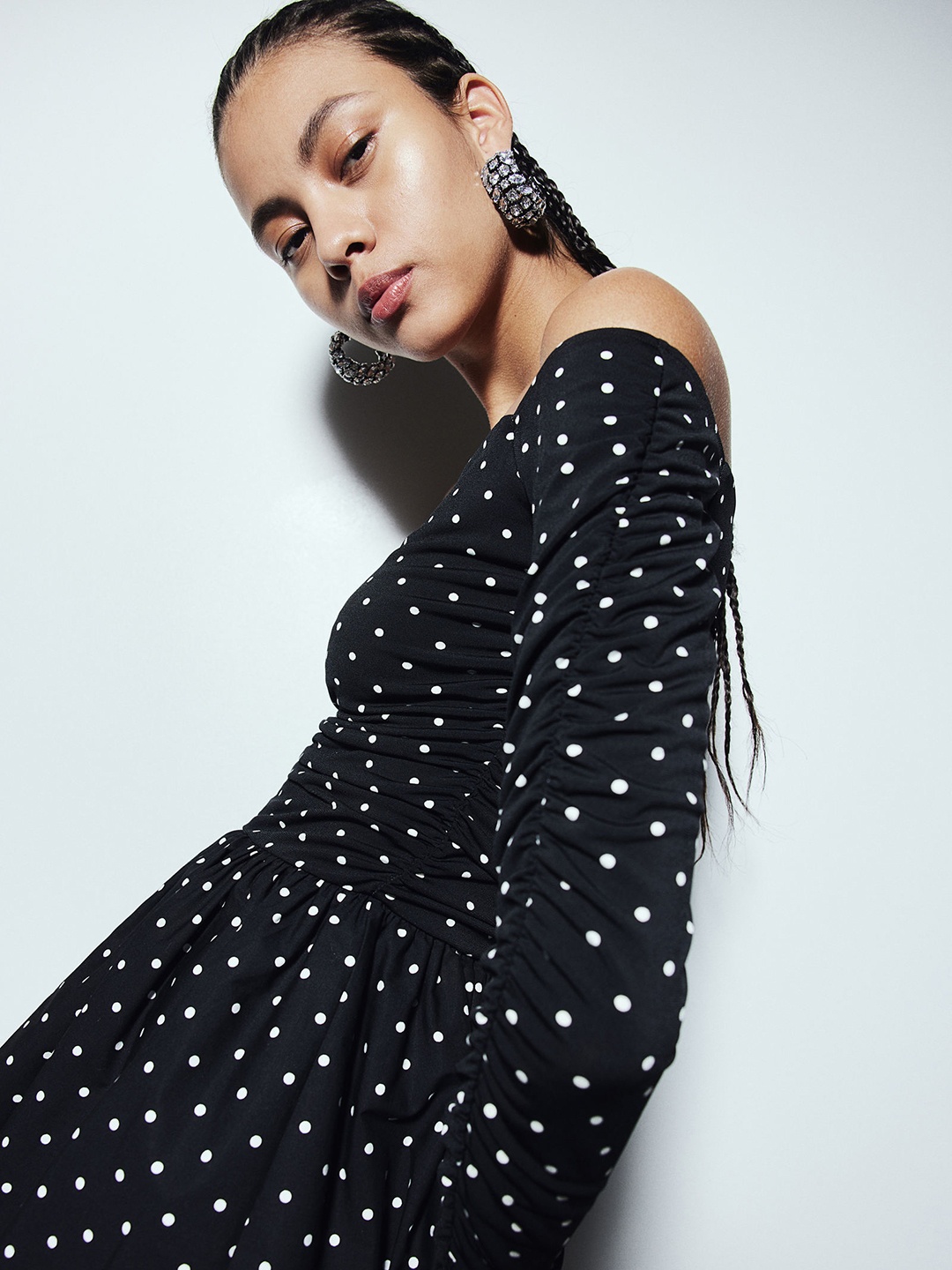 

H&M Gathered Off-The-Shoulder Dress, Black