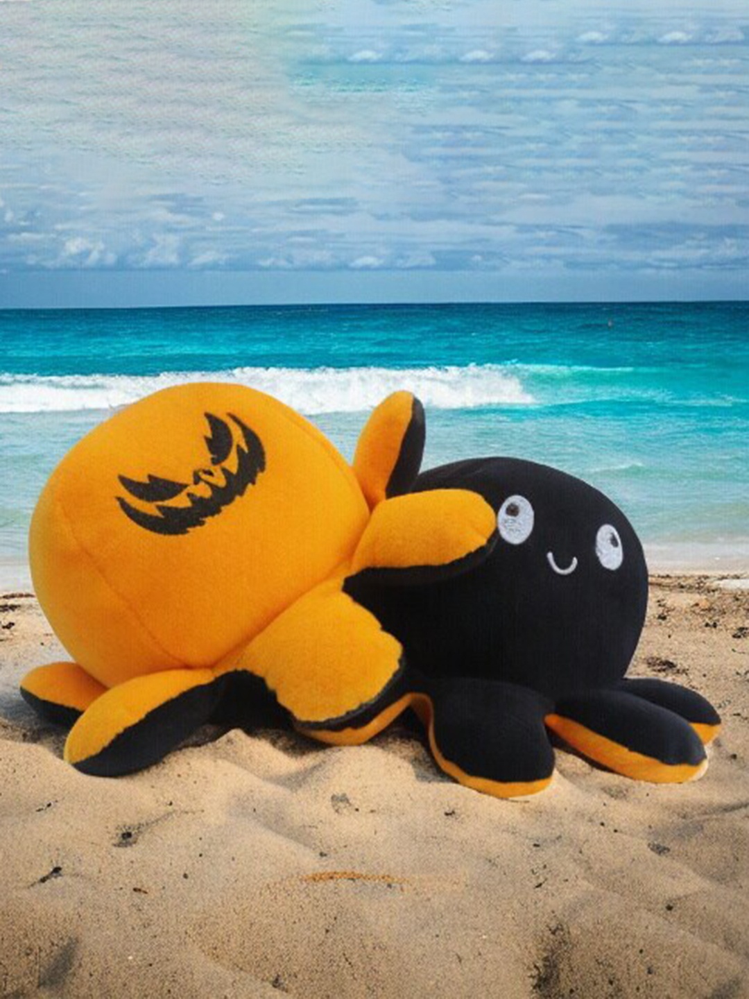 

CareDone Women Reversible Halloween Octopus Soft Toy, Black