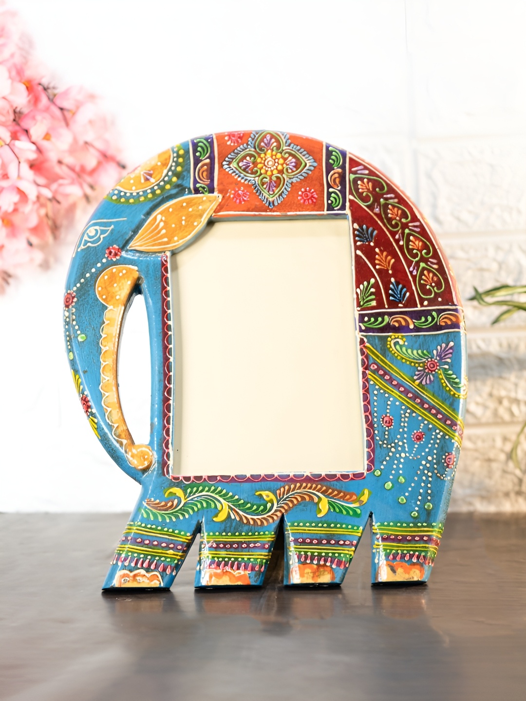 

Ekhasa Blue & Yellow Wooded Self Design Table Photo Frame