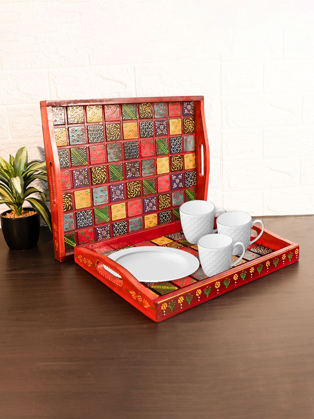 

Ekhasa Brown & Red 2 Pieces Wooden Serving Tray