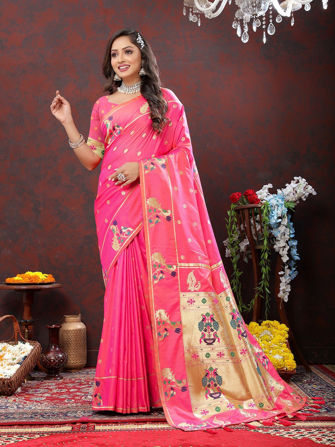 

JATRIQQ Ethnic Motifs Woven Design Zari Paithani Saree, Pink