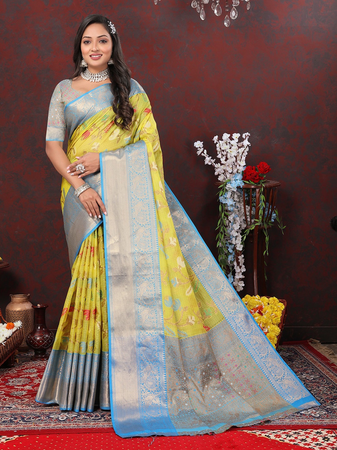 

JATRIQQ Ethnic Motifs Woven Design Zari Patola Saree, Yellow
