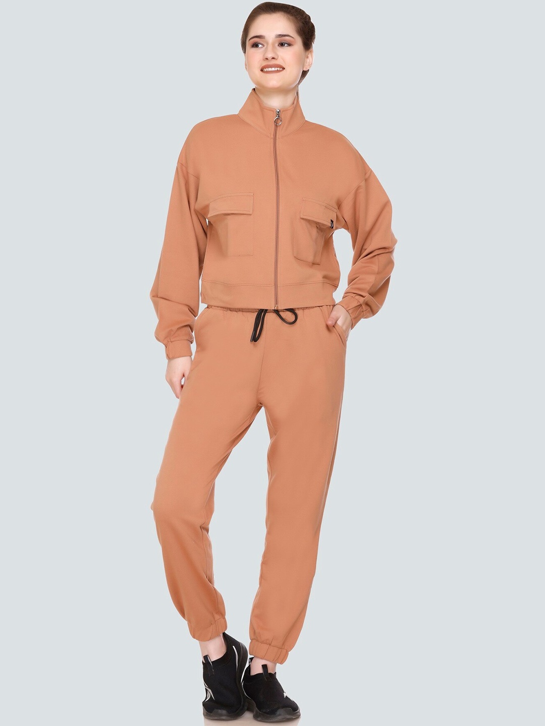

BAESD Stand Collar Mid-Rise Tracksuit, Tan