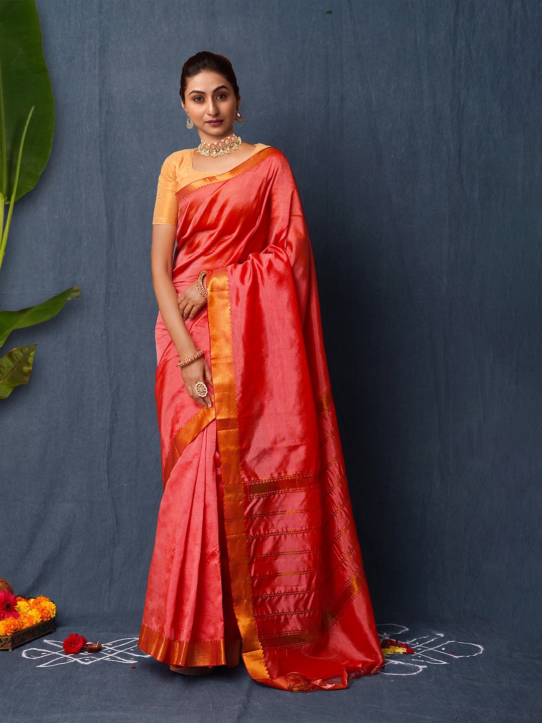 

Unnati Silks Woven Design Zari Mangalagiri Saree, Red