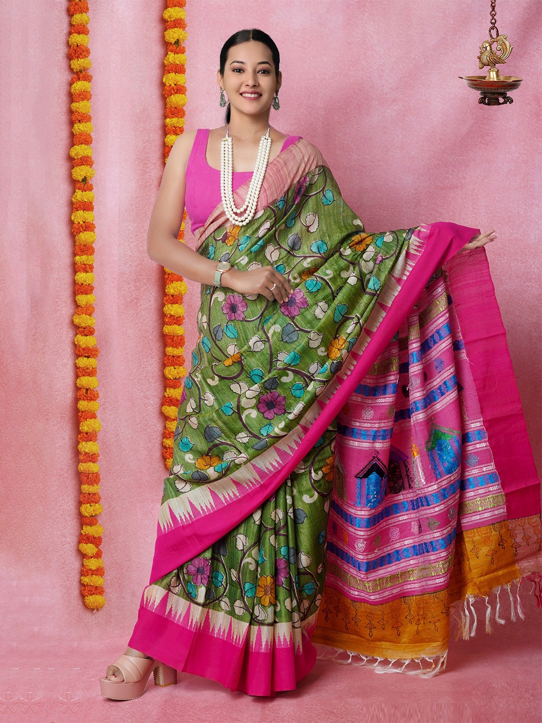 

Unnati Silks Kalamkari Handloom Pure Silk Tussar Saree, Green