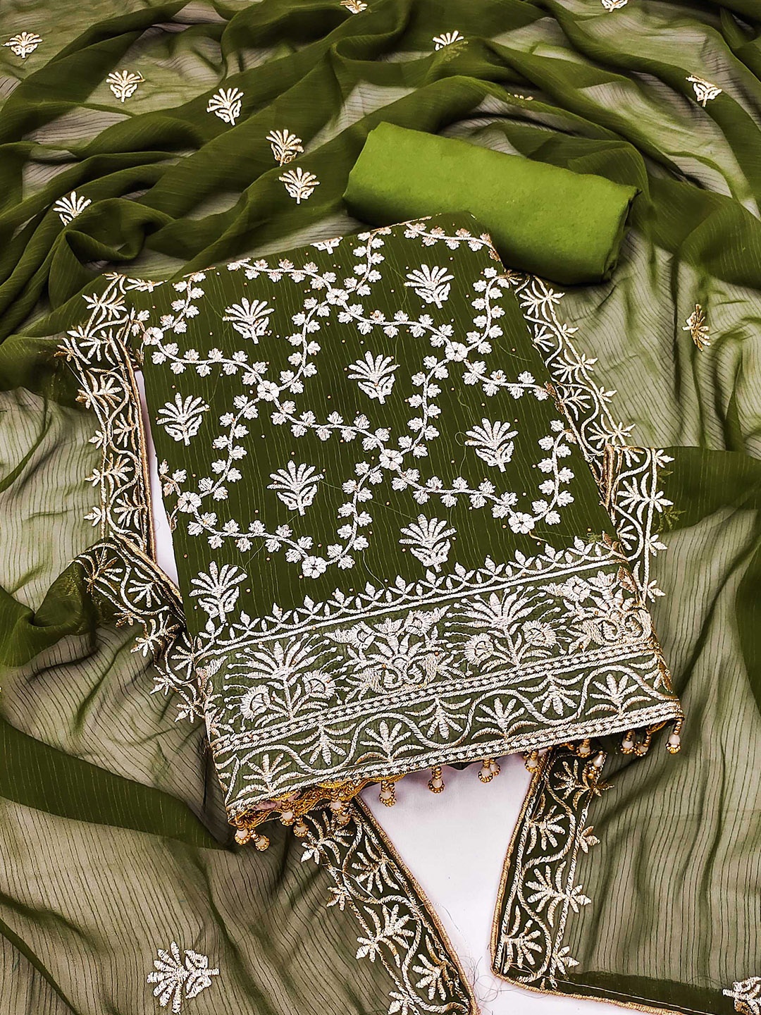 

Panzora Floral Embroidered Unstitched Dress Material, Green