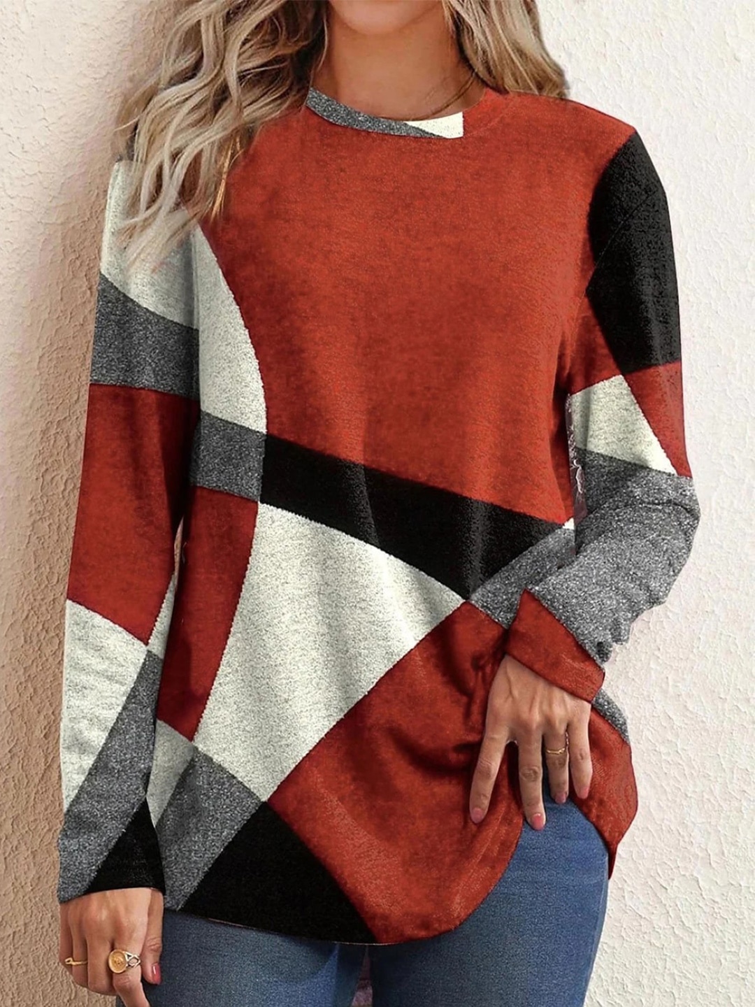 

Stylecast X KPOP Colourblocked Round Neck Long Sleeves Top, Red