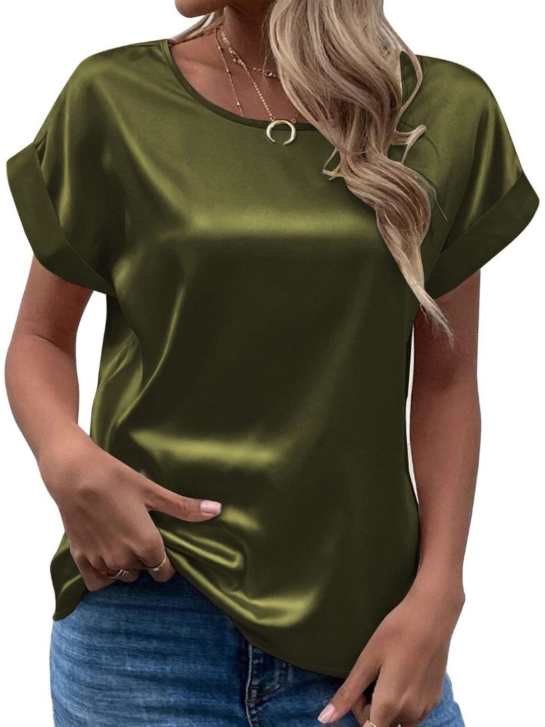 

Stylecast X KPOP Round Neck Short Sleeves Opaque T-Shirt, Green