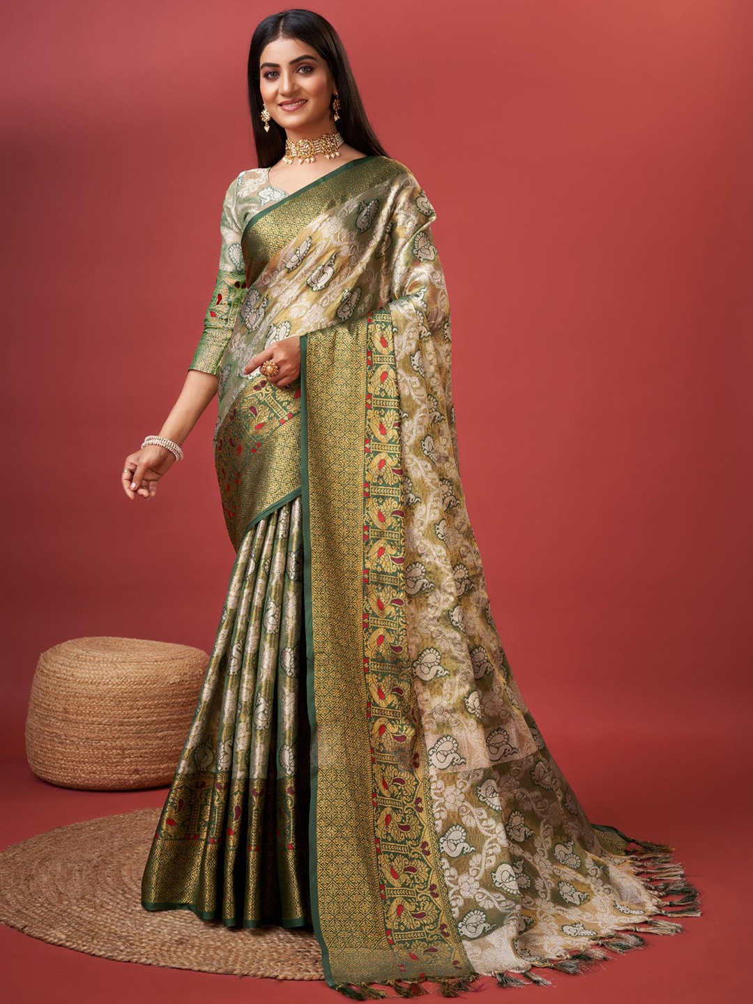 

Spetila Ethnic Motifs Woven Design Zari Organza Banarasi Saree, Green