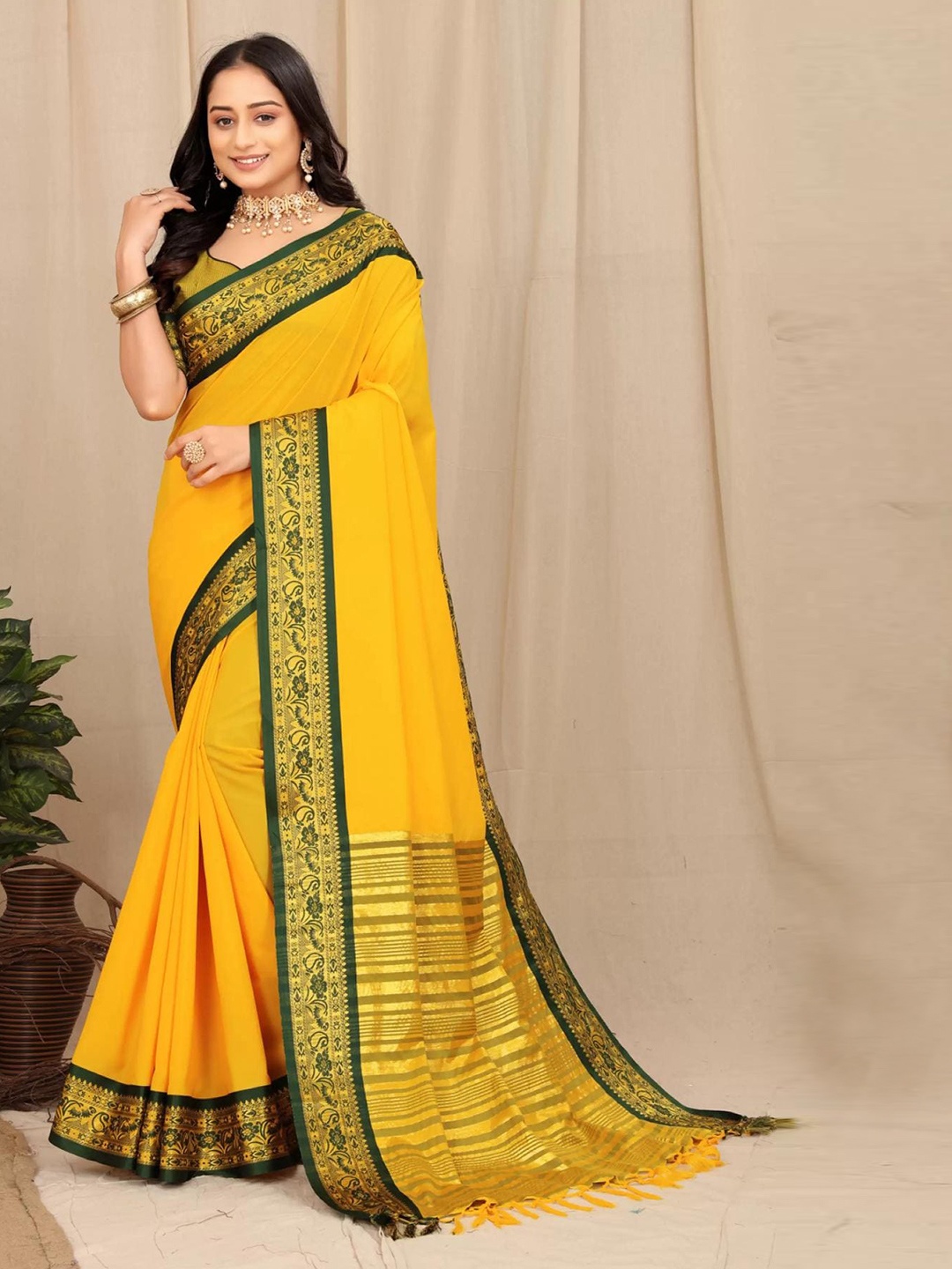 

Spetila Zari Woven Design Silk Cotton Maheshwari Saree, Yellow