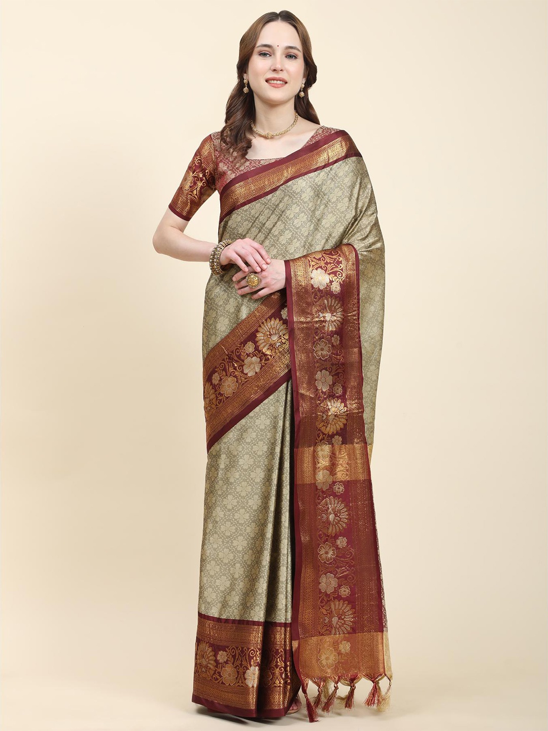 

Spetila Floral Woven Design Zari Silk Cotton Maheshwari Saree, Beige