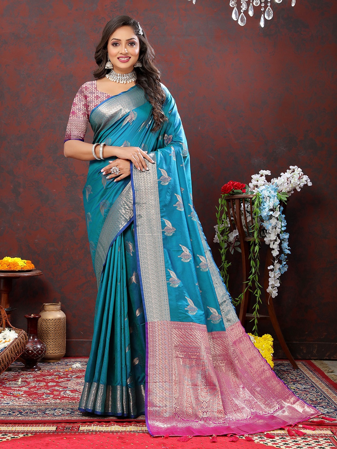 

JATRIQQ Ethnic Motifs Woven Design Zari Banarasi Saree, Turquoise blue