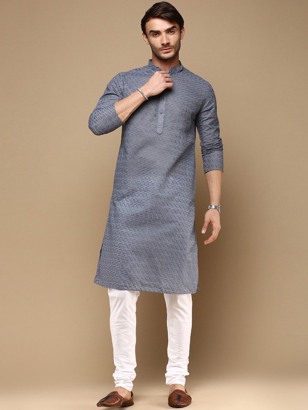 

Sanwara Ethnic Motifs Embroidered Regular Chikankari Kurta with Pyjamas, Grey