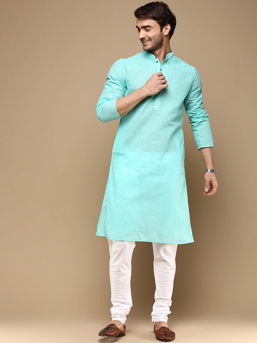 

Sanwara Ethnic Motifs Embroidered Regular Thread Work Kurta with Churidar, Green